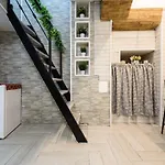 Esse Home